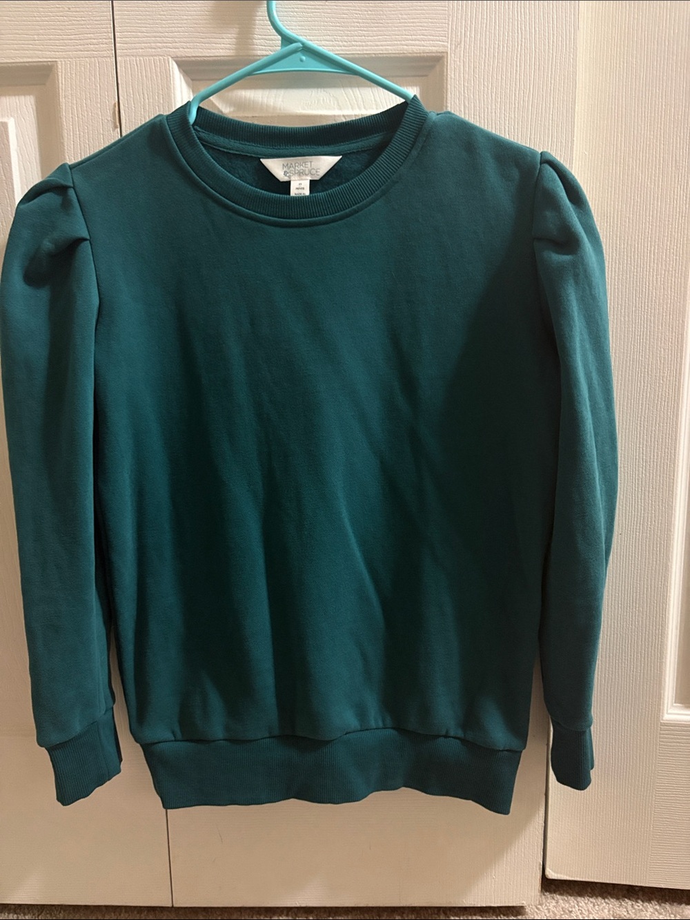 Market & Spruce Teal Puff-Shoulder Crewneck Sweatshirt never worn